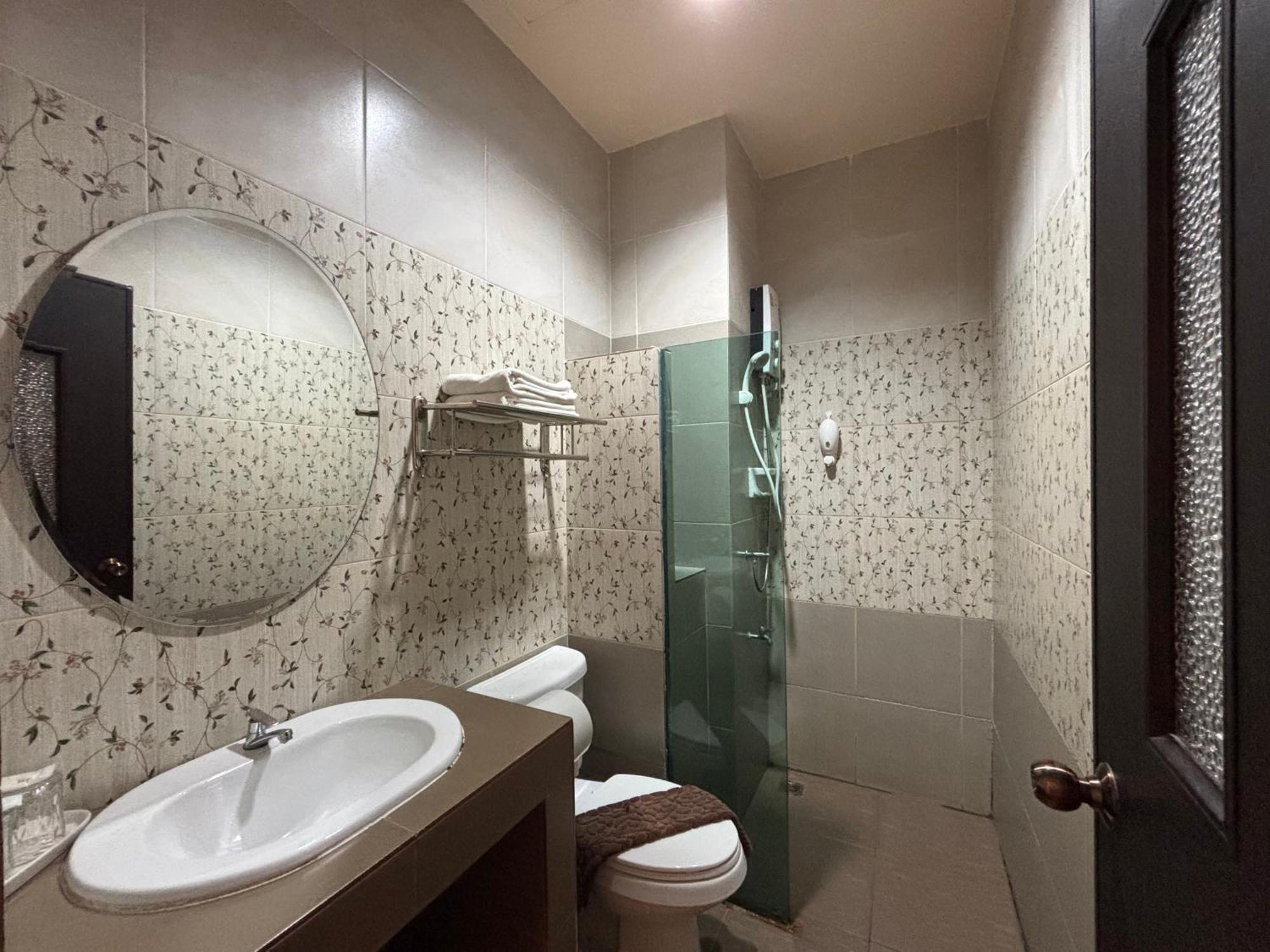פטצ'אבורי Kireeya Villa מראה חיצוני תמונה