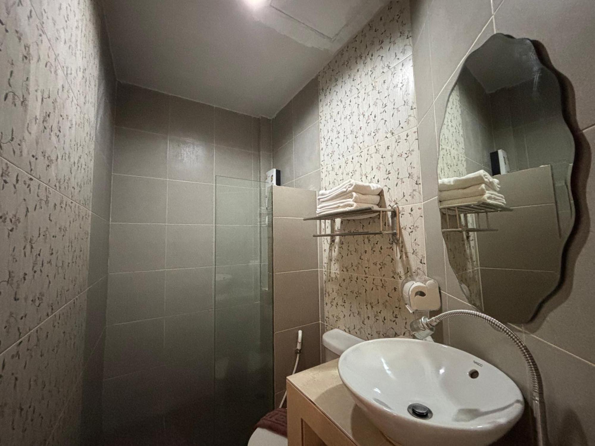 פטצ'אבורי Kireeya Villa מראה חיצוני תמונה
